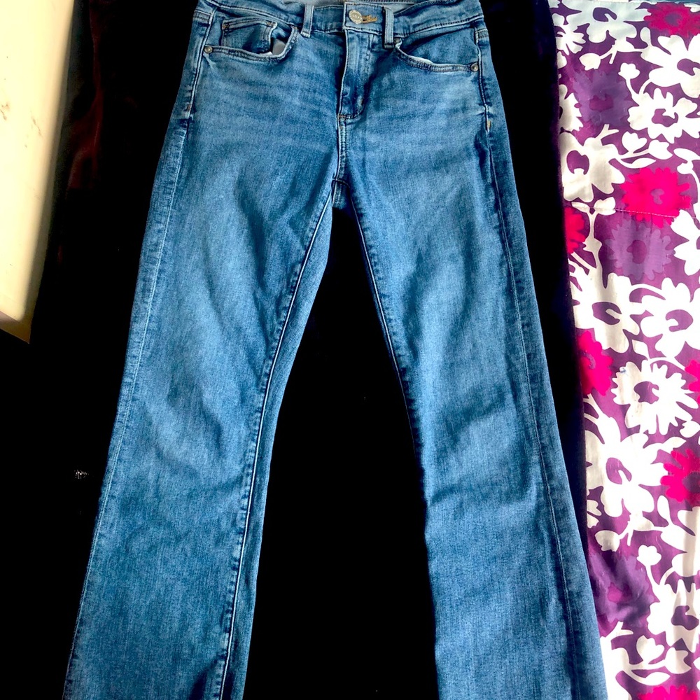 The pictures have kinda bad lighting but each item is good quality.